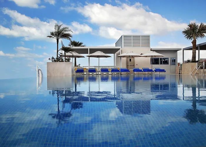 Grand CosmopolitanHotel Stelle